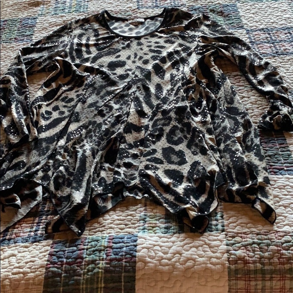 Black & Cream Tunic Top